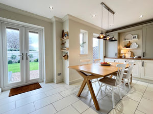 Photo 6- click for photo gallery